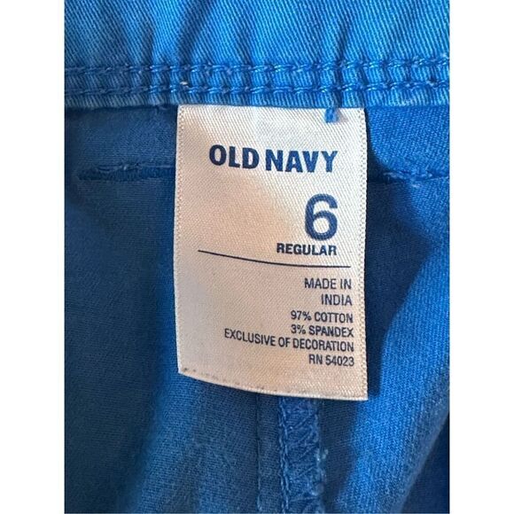 Old Navy Nautical Capri pants - Picture 6 of 7